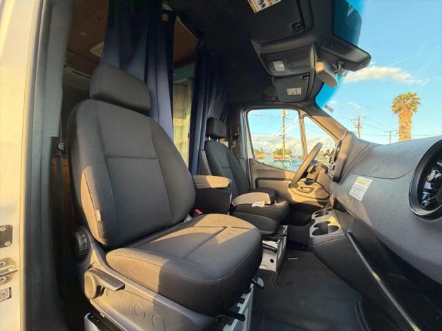 2020 Mercedes-Benz Sprinter 2500 Standard Roof V6