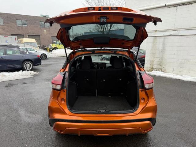 2023 Nissan Kicks SR Xtronic CVT