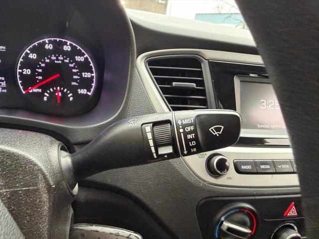 2020 Hyundai Accent SE