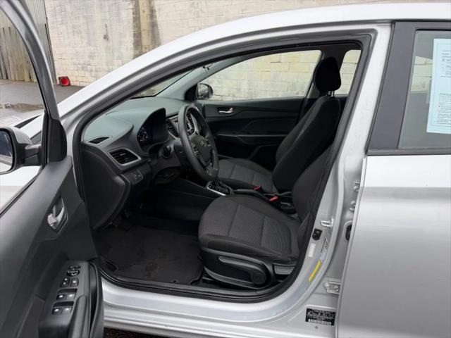 2020 Hyundai Accent SE