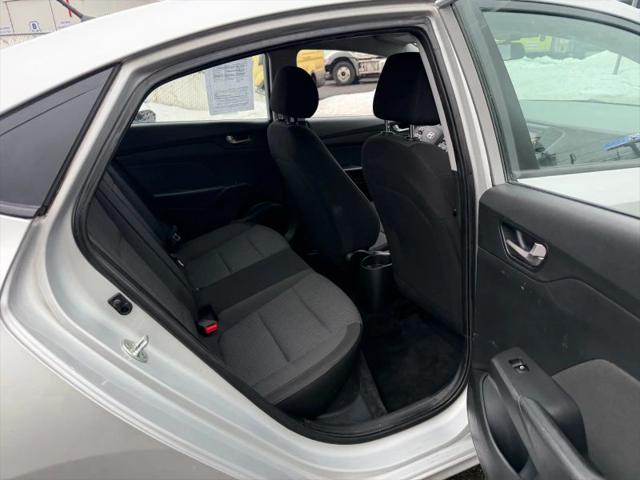 2020 Hyundai Accent SE