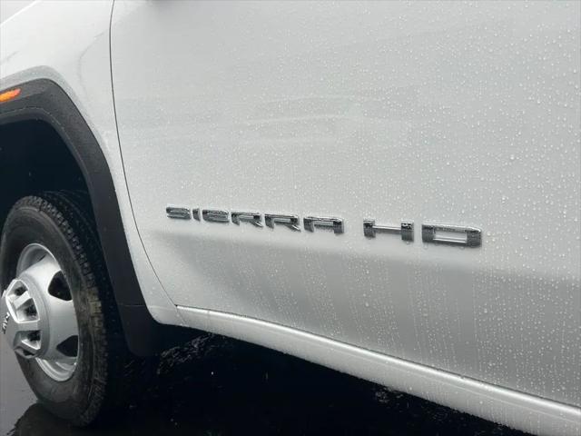 2026 GMC Sierra 3500HD Pro