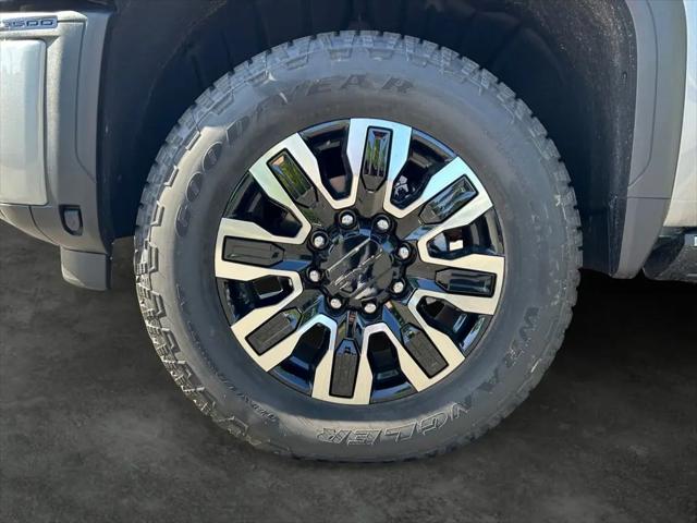 2026 GMC Sierra 3500HD Crew Cab, Long Bed, Denali Ultimate Dual Rear Wheel, 4WD