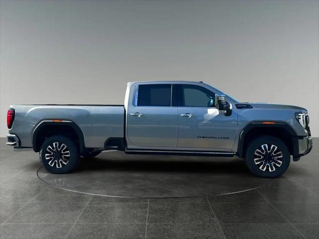 2026 GMC Sierra 3500HD Crew Cab, Long Bed, Denali Ultimate Dual Rear Wheel, 4WD