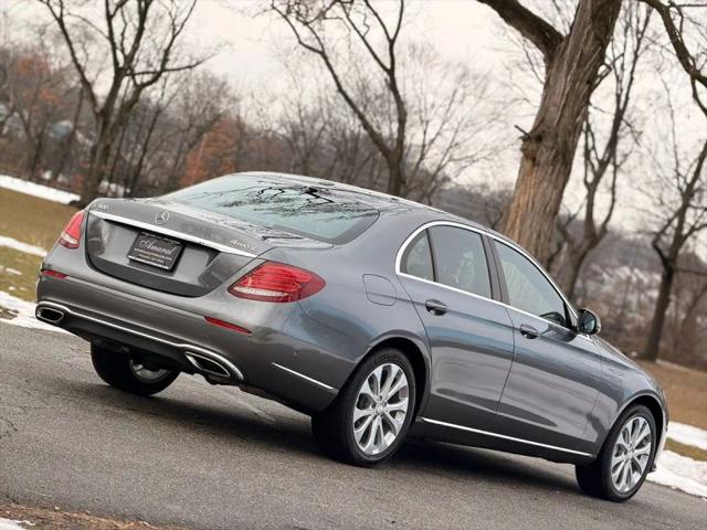 2017 Mercedes-Benz E-CLASS E 300 E 300