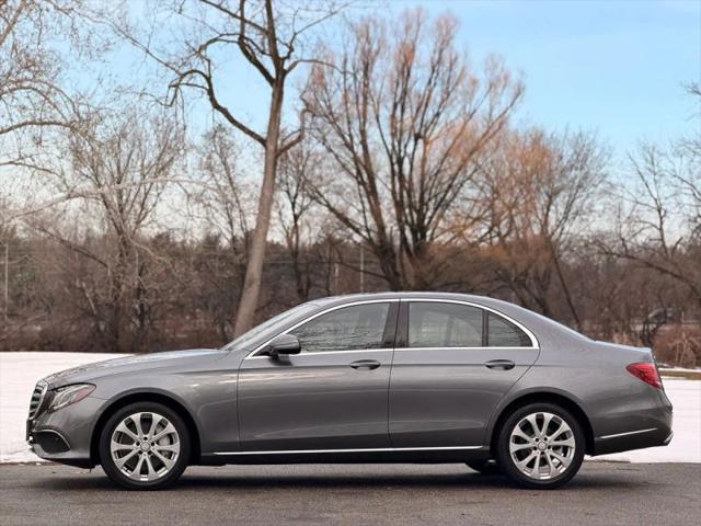 2017 Mercedes-Benz E-CLASS E 300 E 300