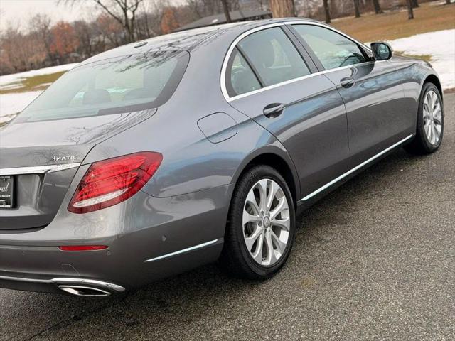 2017 Mercedes-Benz E-CLASS E 300 E 300