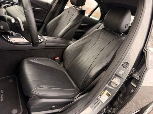 2017 Mercedes-Benz E-CLASS E 300 E 300