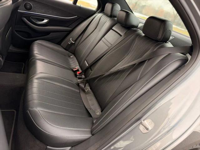 2017 Mercedes-Benz E-CLASS E 300 E 300