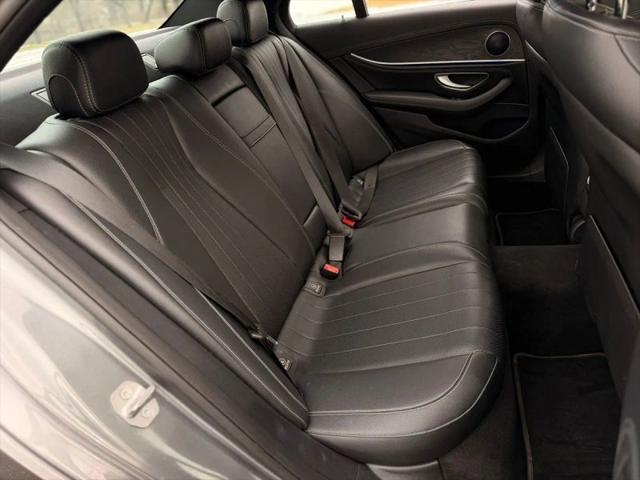 2017 Mercedes-Benz E-CLASS E 300 E 300