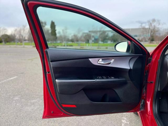 2022 Kia Forte LXS