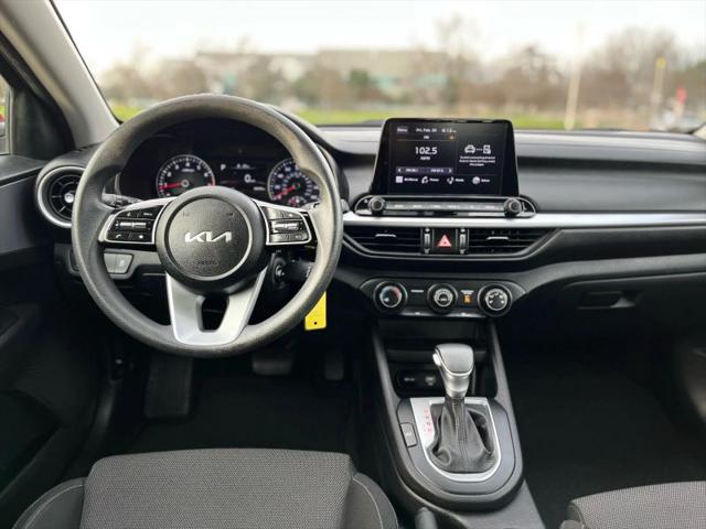 2022 Kia Forte LXS