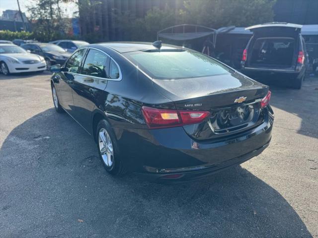2024 Chevrolet Malibu FWD 1FL