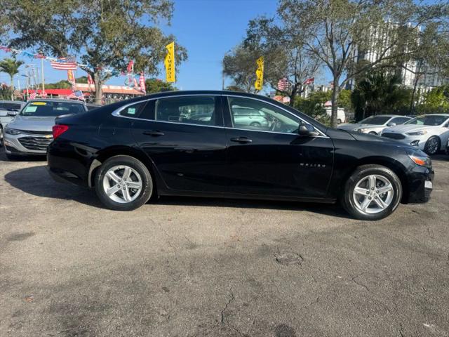2024 Chevrolet Malibu FWD 1FL