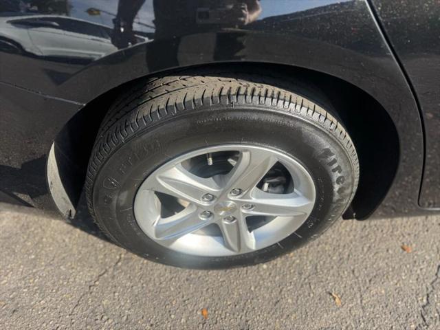 2024 Chevrolet Malibu FWD 1FL