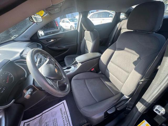 2024 Chevrolet Malibu FWD 1FL