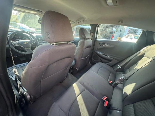 2024 Chevrolet Malibu FWD 1FL