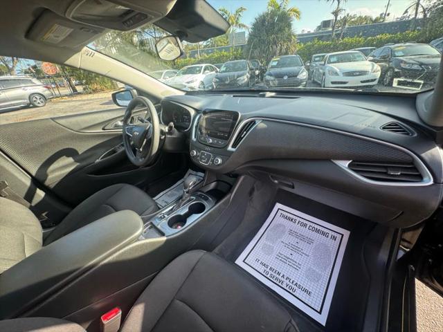 2024 Chevrolet Malibu FWD 1FL