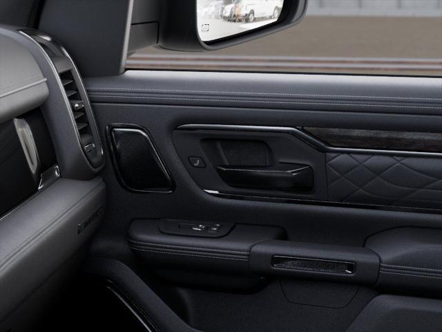 2026 Ram 1500 Limited Crew Cab 4x4 5'7" Box