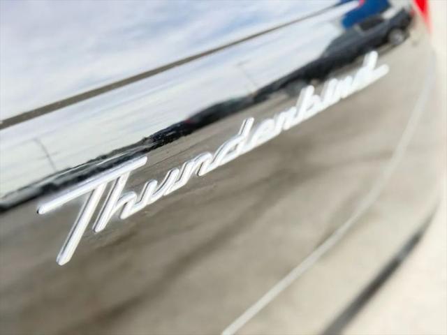 2002 Ford Thunderbird Base
