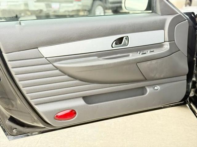 2002 Ford Thunderbird Base