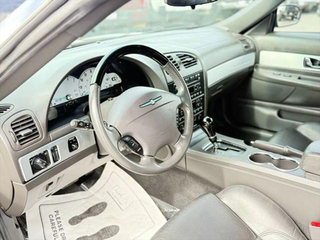 2002 Ford Thunderbird Base