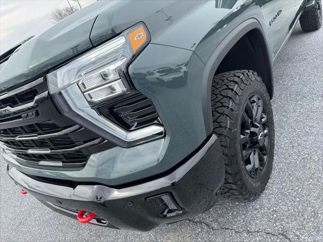 2026 Chevrolet Silverado 2500HD Crew Cab, Standard Bed, LT, 4WD