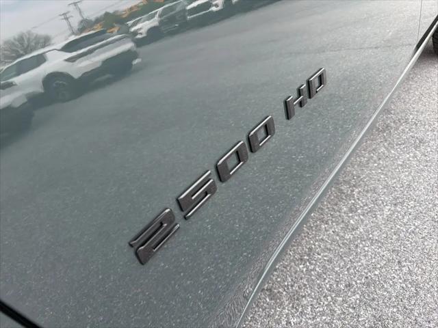 2026 Chevrolet Silverado 2500HD Crew Cab, Standard Bed, LT, 4WD