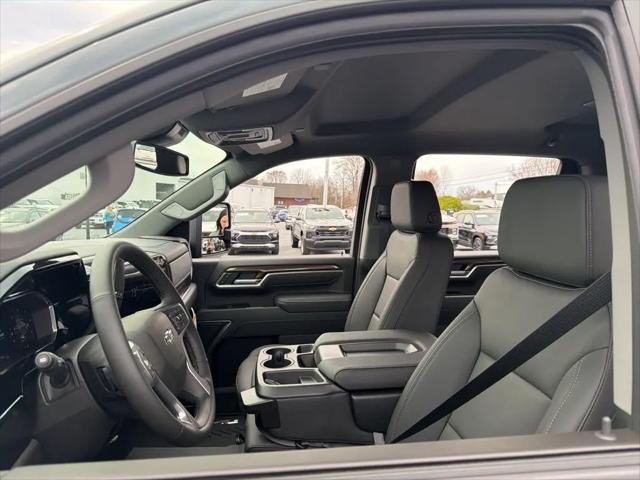 2026 Chevrolet Silverado 2500HD Crew Cab, Standard Bed, LT, 4WD