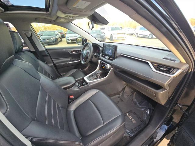 2019 Toyota RAV4 XLE Premium