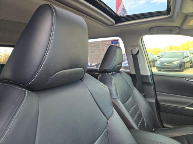 2019 Toyota RAV4 XLE Premium