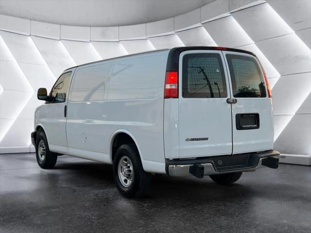 2020 Chevrolet Express Cargo Van RWD 2500 Regular Wheelbase WT