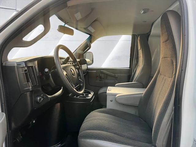 2020 Chevrolet Express Cargo Van RWD 2500 Regular Wheelbase WT