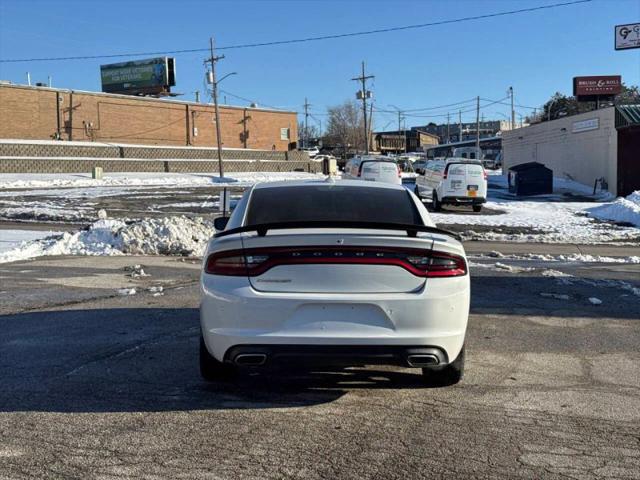 2016 Dodge Charger SXT