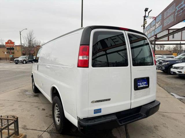 2019 Chevrolet Express Work Van