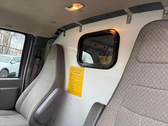 2019 Chevrolet Express Work Van