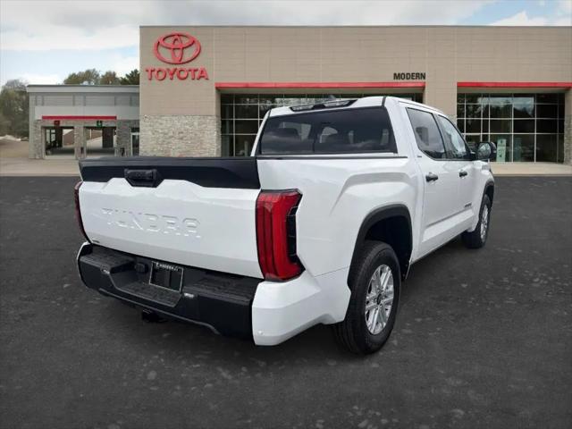 2026 Toyota Tundra SR5 CrewMax 5.5' Bed