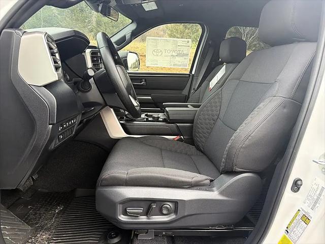 2026 Toyota Tundra SR5 CrewMax 5.5' Bed