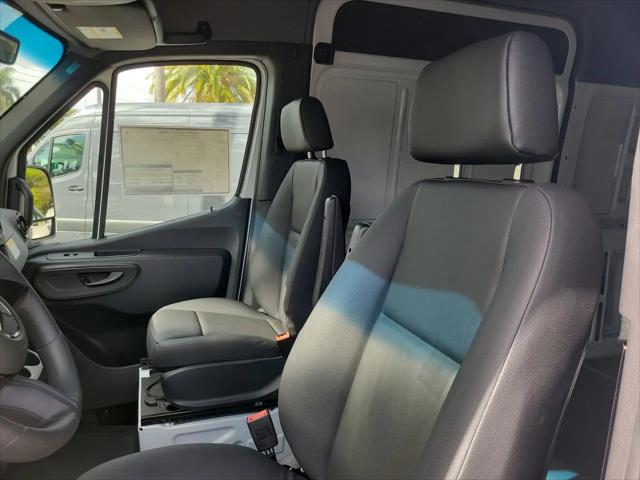 2026 Mercedes-Benz Sprinter 2500 High Roof 4-Cyl Diesel HO