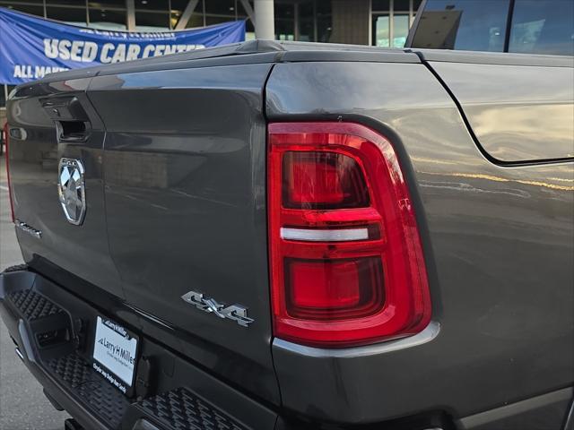 2026 Ram 1500 Tungsten Crew Cab 4x4 5'7" Box
