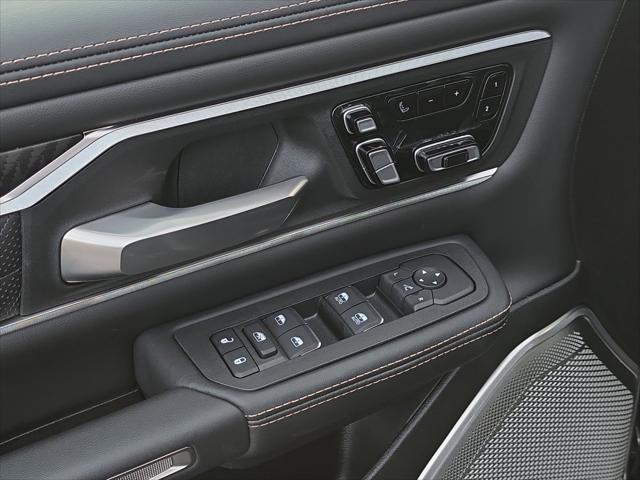 2026 Ram 1500 Tungsten Crew Cab 4x4 5'7" Box