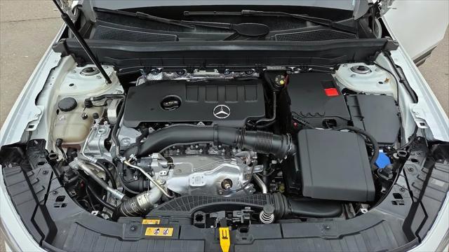 2022 Mercedes-Benz GLB GLB 250