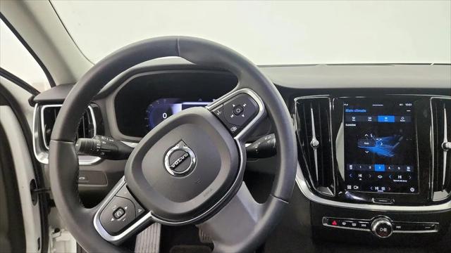 2023 Volvo S60 B5 Core Dark Theme