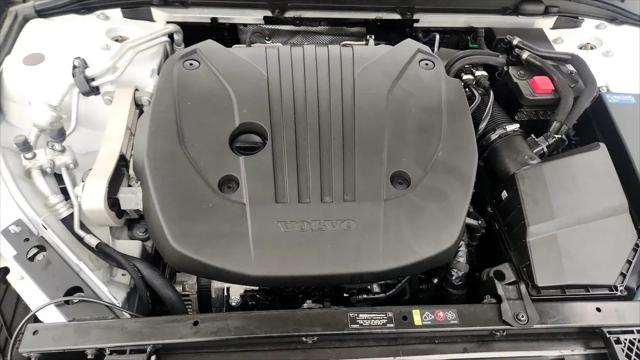 2023 Volvo S60 B5 Core Dark Theme
