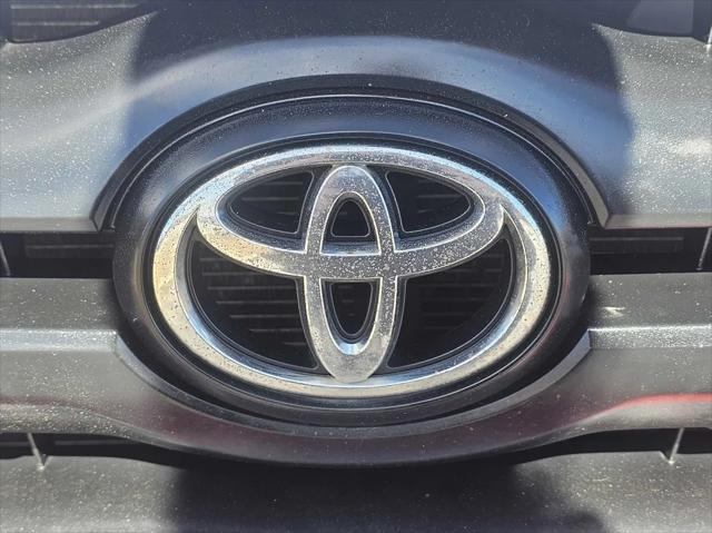 2006 Toyota Tacoma Base V6