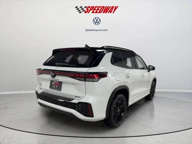 2026 Volkswagen Tiguan SE R-Line Black