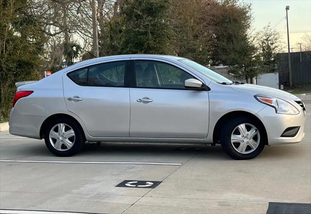 2017 Nissan Versa 1.6 SV