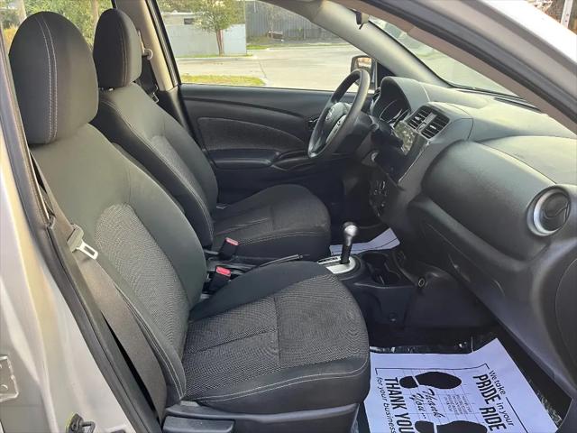 2017 Nissan Versa 1.6 SV