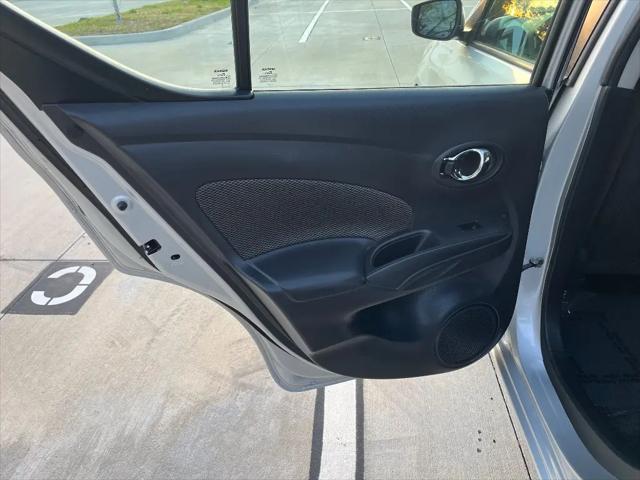 2017 Nissan Versa 1.6 SV