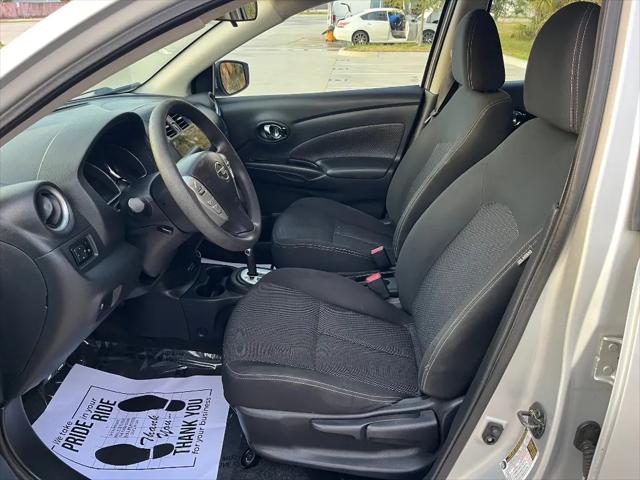 2017 Nissan Versa 1.6 SV